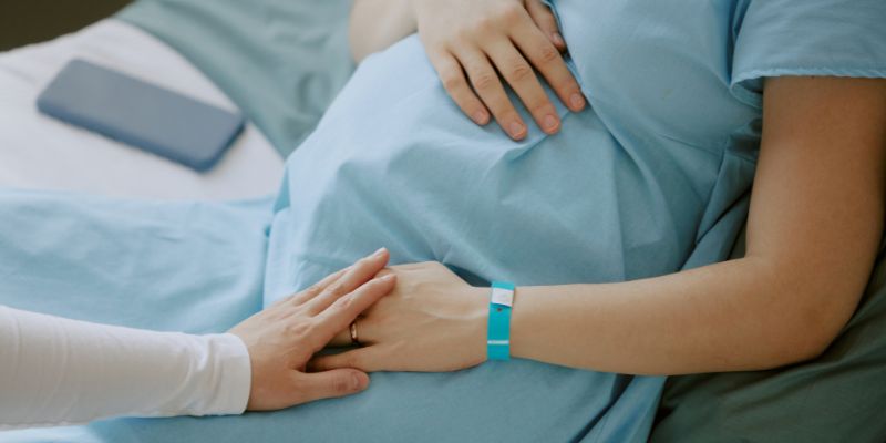 Ngủ mơ thấy người yêu cũ sắp sinh