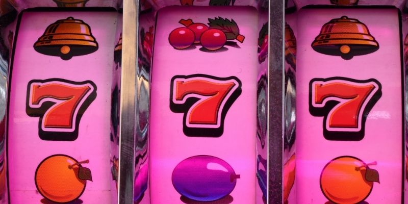 Giao diện thân thiện, nội dung đa dạng, hiệu ứng đẹp mắt